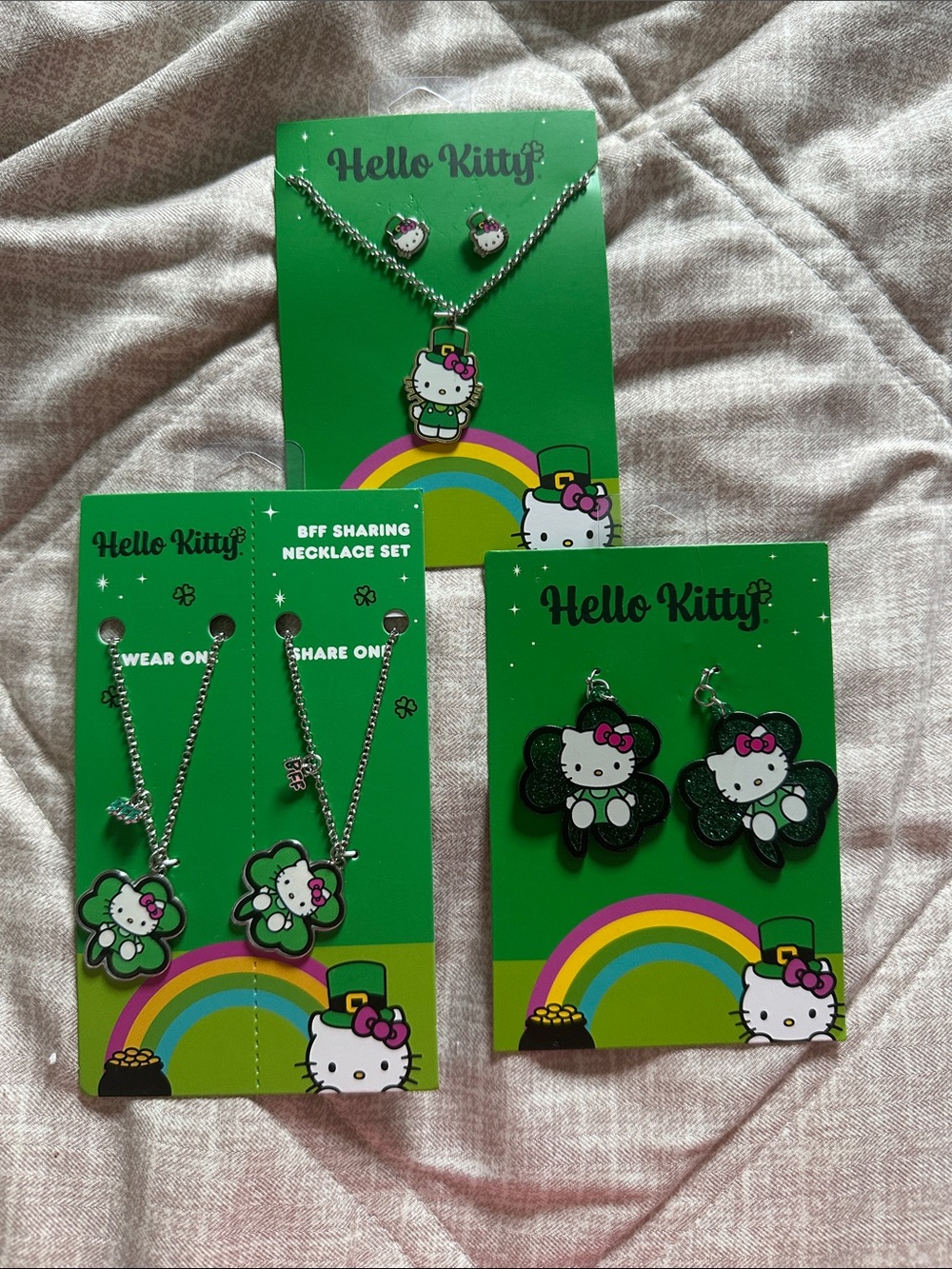 Hello Kitty Green Shamrock Jewelry Set - Necklace & Earrings
